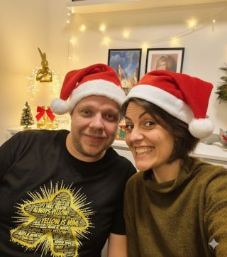 A je to venku! Všechno, co jste nikdy nechtěli vědět, ale báli jste se, že se někdo zeptá. A @erzebethka se zeptala. Přeji...